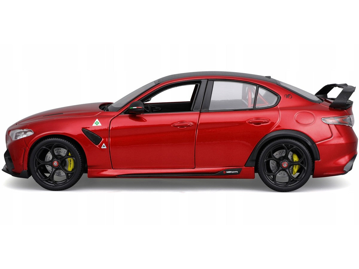 Bburago Alfa Romeo Giulia GTAm (1:18)