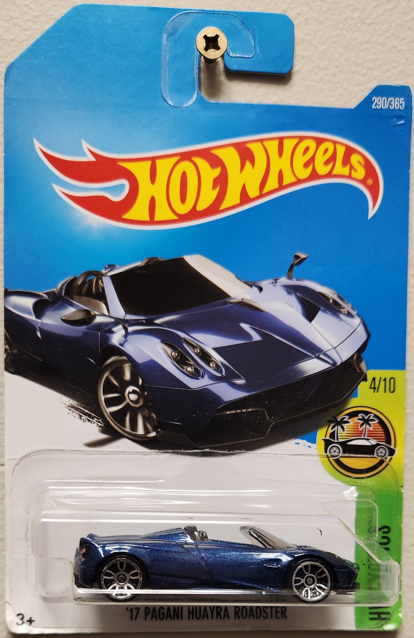 Hot Wheels 2017 Pagani Huayra Roadster (1:64)