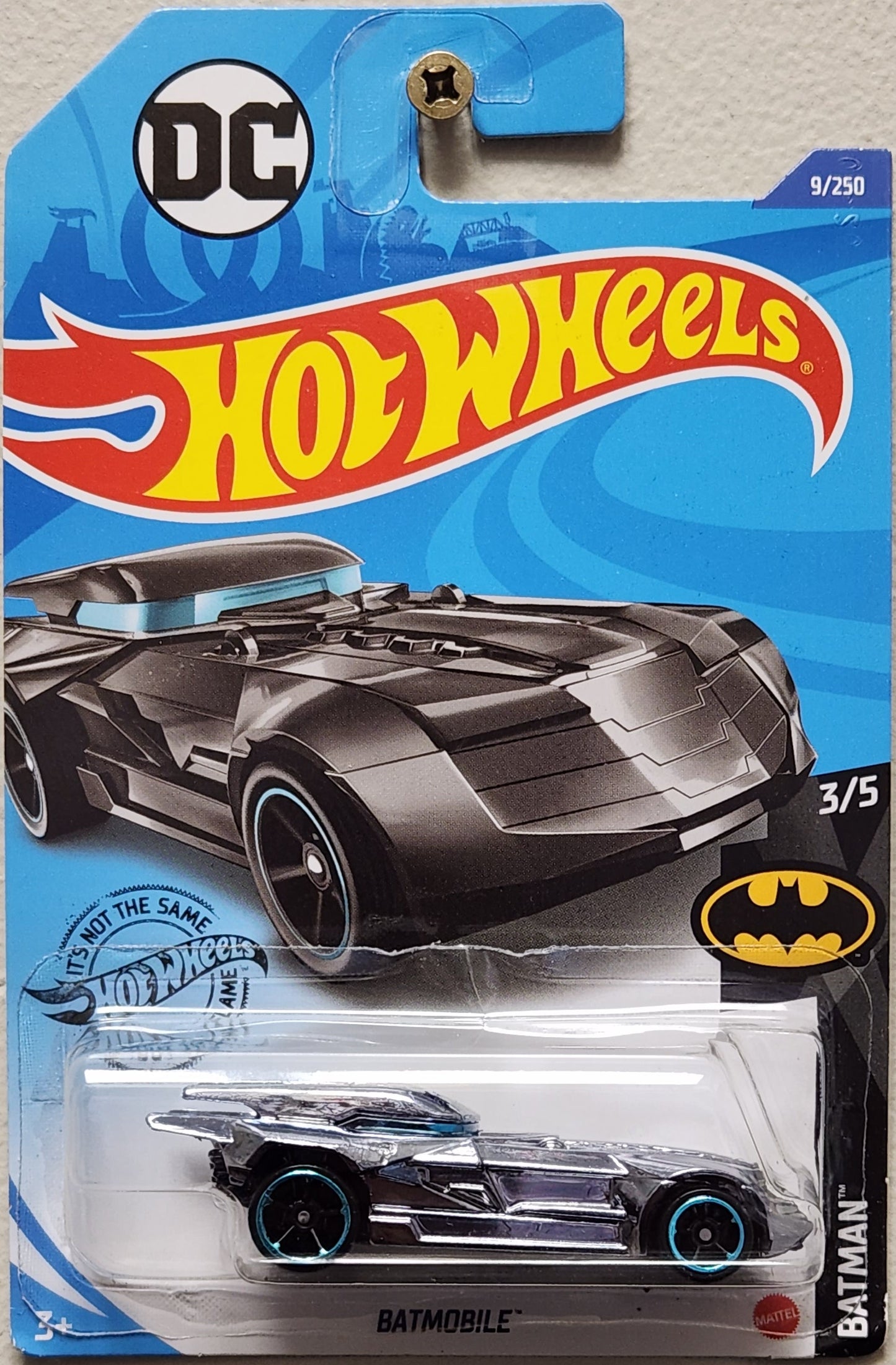 Hot Wheels Batman Batmobile (1:64)