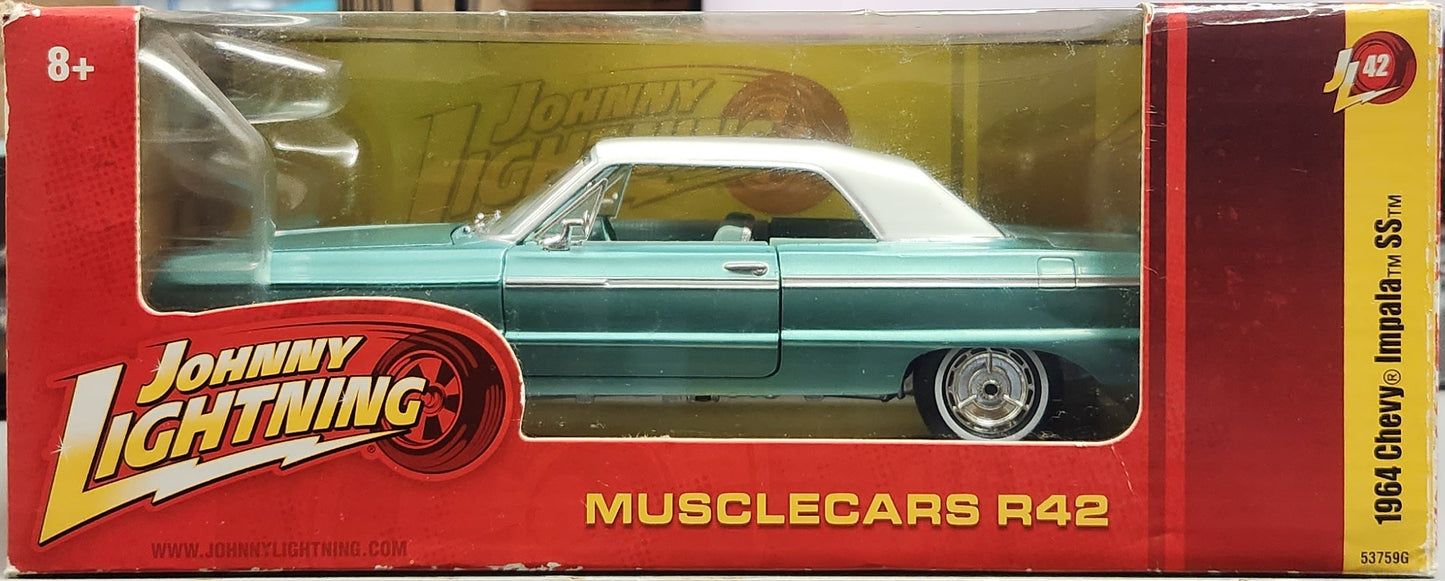 Johnny Lightning 1964 Chevy Impala SS (1:24)