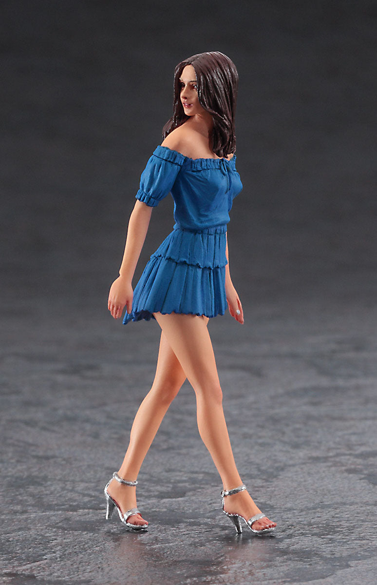 Hasegawa Lamborghini Miura P400 SV with Italian Girl's Figure (1:24)