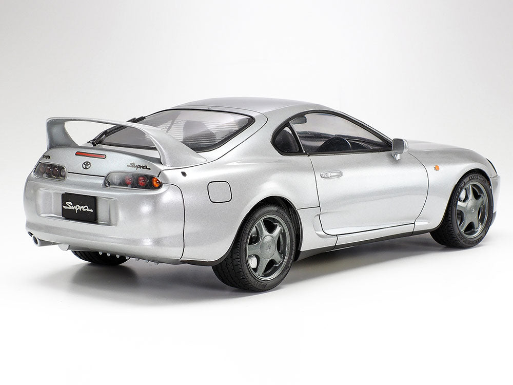 Tamiya Toyota Supra (1:24)