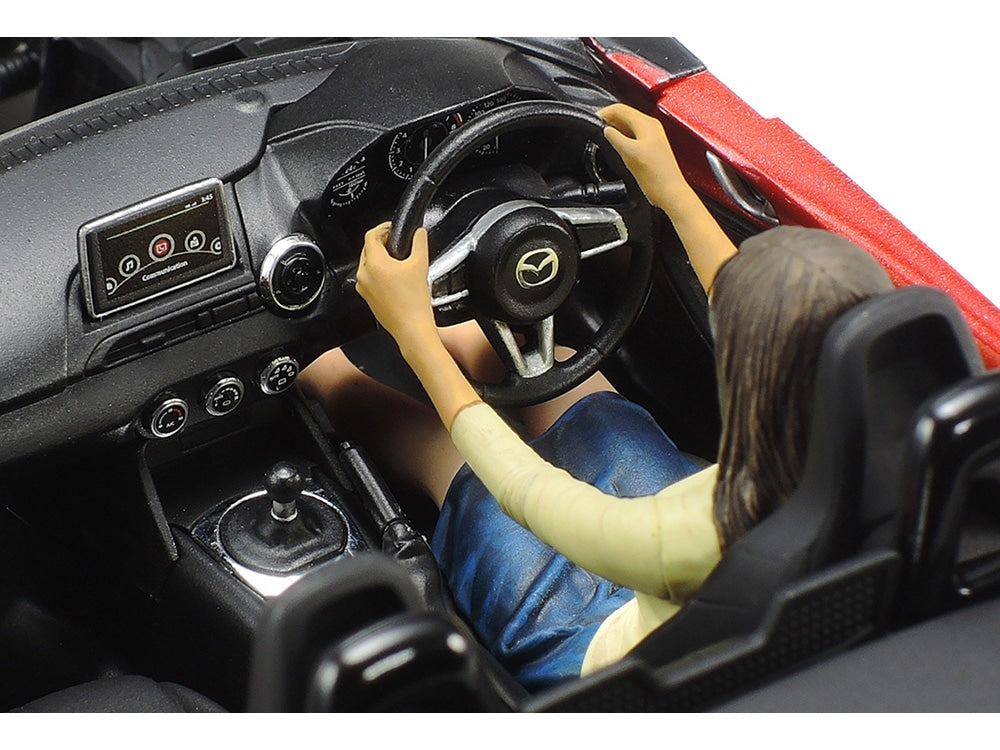 Tamiya Mazda MX-5 Roadster (1:24)