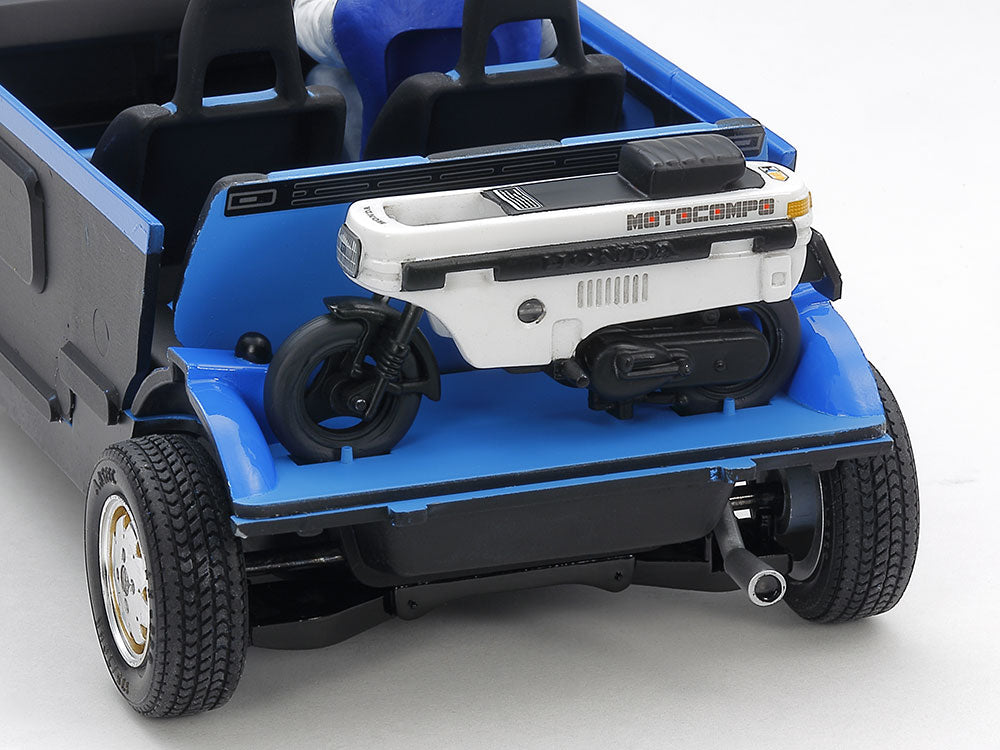 Tamiya Honda City Turbo with Motocompo (1:24)