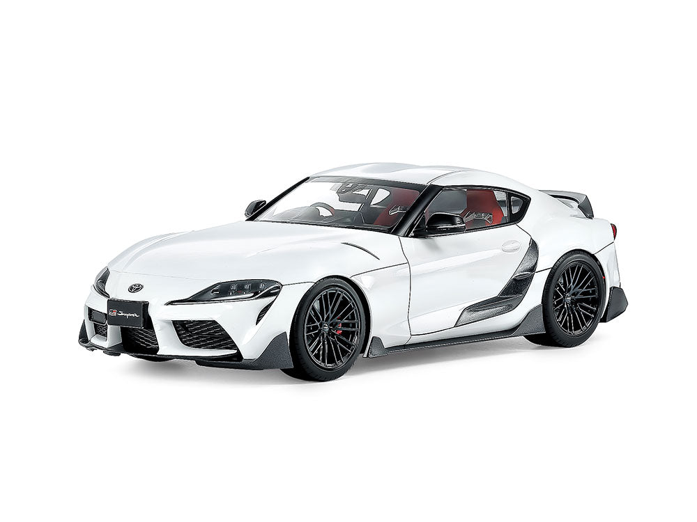 Tamiya Toyota GR Supra Custom (1:24)