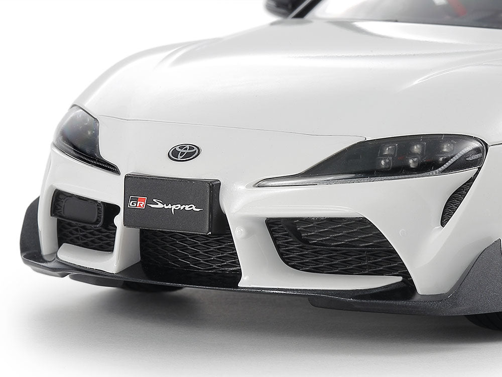 Tamiya Toyota GR Supra Custom (1:24)