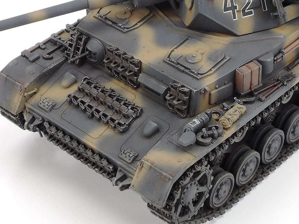 Tamiya Panzerkampfwagen IV Ausf.G Early Production & Motorcycle - Eastern Front (1:35)