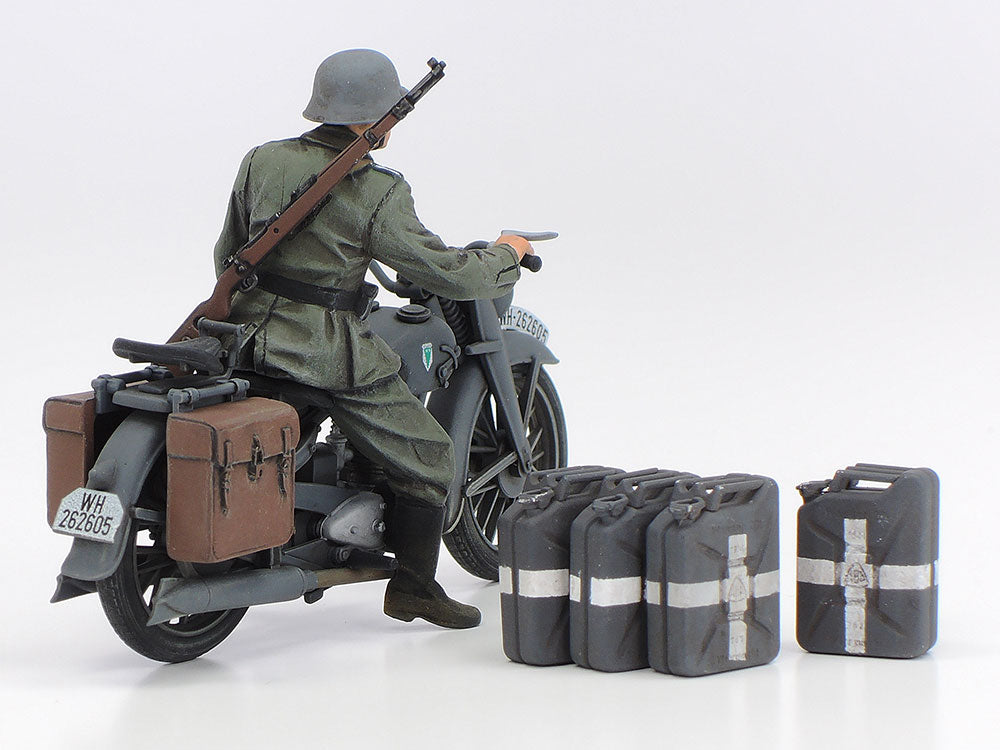 Tamiya Panzerkampfwagen IV Ausf.G Early Production & Motorcycle - Eastern Front (1:35)