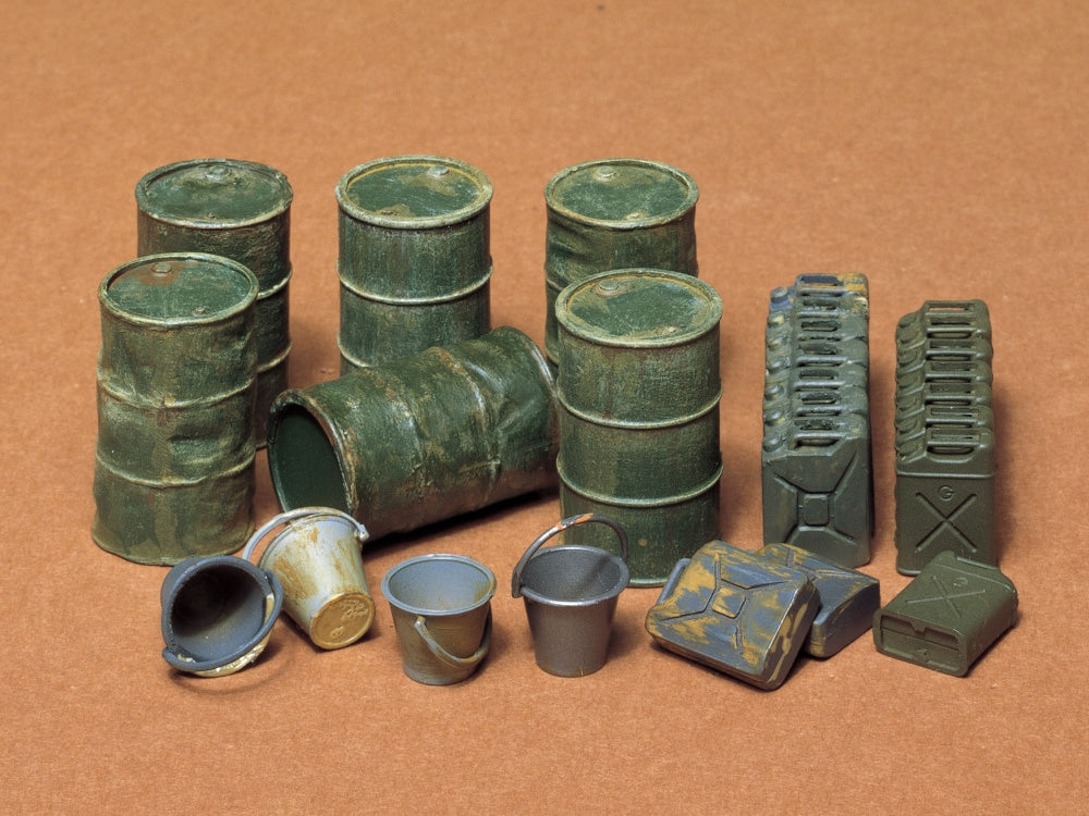 Tamiya Military Miniatures Jerry Cans Set (1:35)