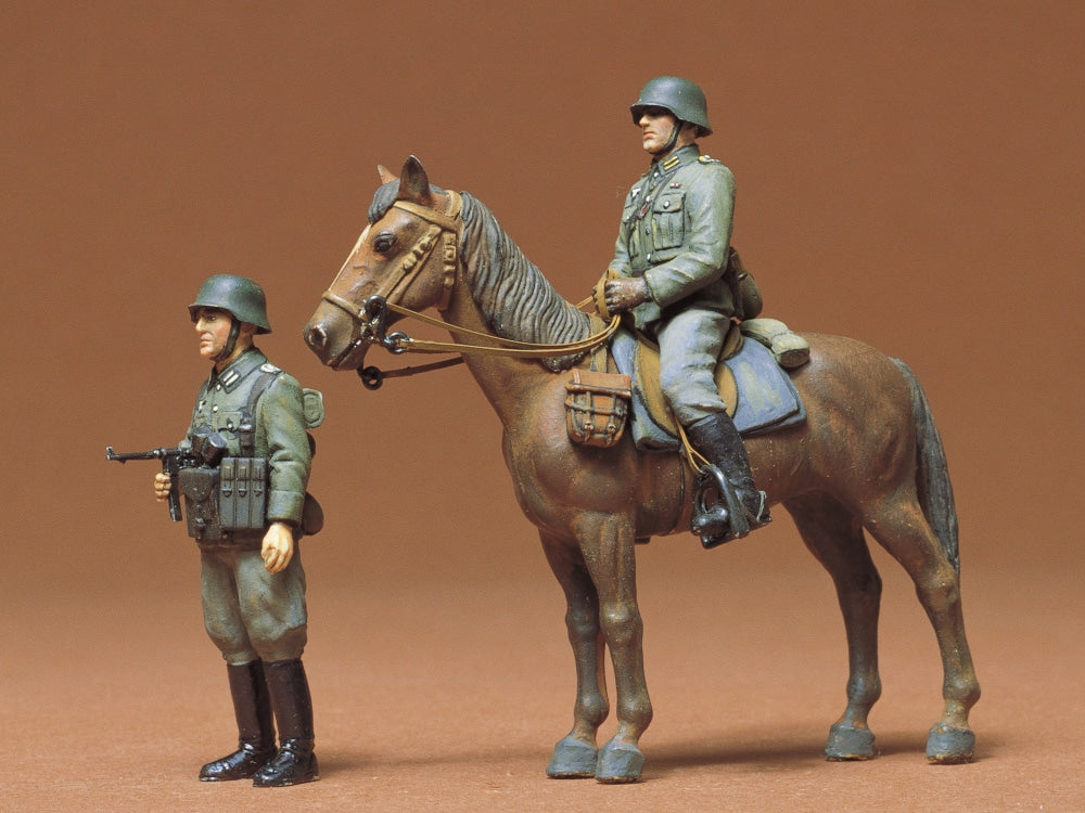 Tamiya Military Miniatures Wehrmacht Mounted Infantry Set (1:35)