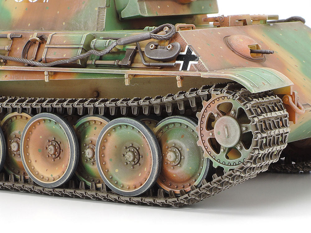 Tamiya German Panther Type G Late Version (1:35)