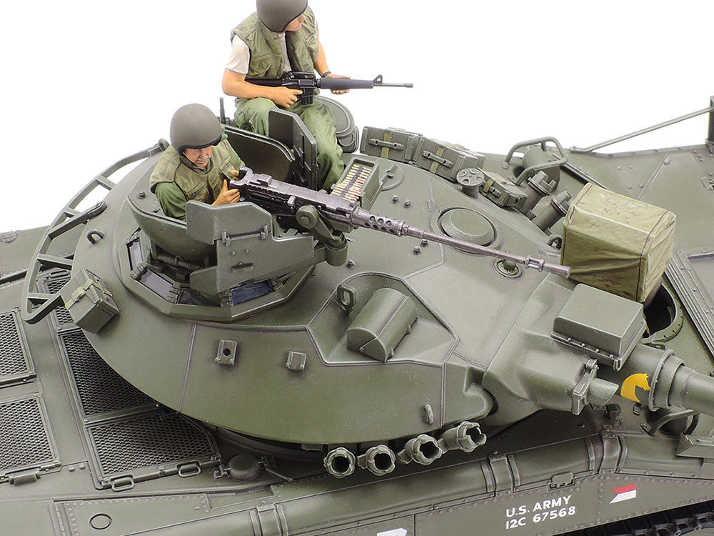 Tamiya Vietnam War M551 Sheridan (1:35)