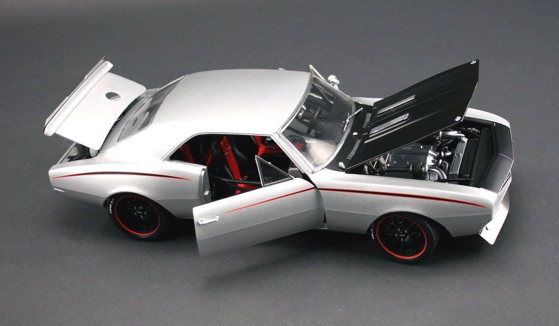 GMP 1967 Chevrolet Camaro - Comp Coupe Street Fighter - Silver with Black Hood (1:18)