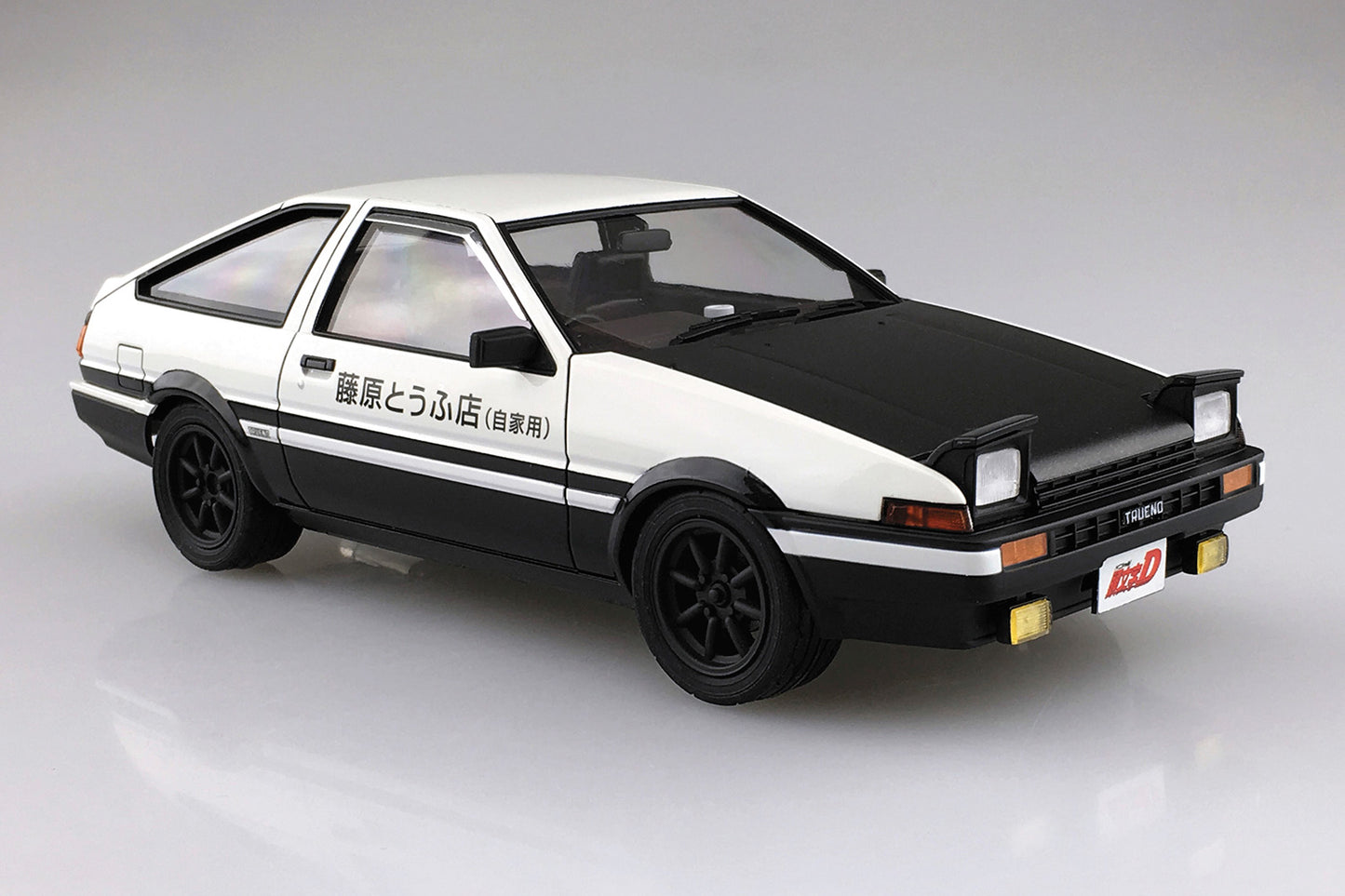 Aoshima Initial-D Fujiwara Takumi Toyota AE86 Trueno Project D Version (1:24)