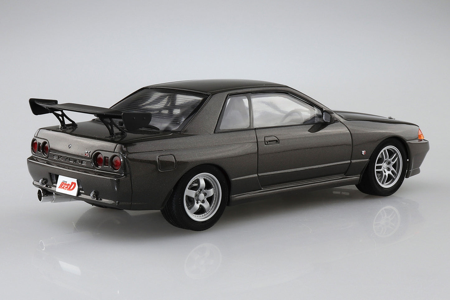 Aoshima Initial-D Hojyo Rin Nissan Skyline GT-R BNR32 (1:24)