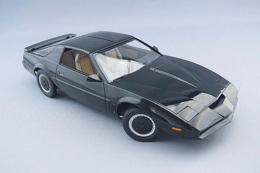 Aoshima Knight Rider Season Four K.I.T.T. (1:24)