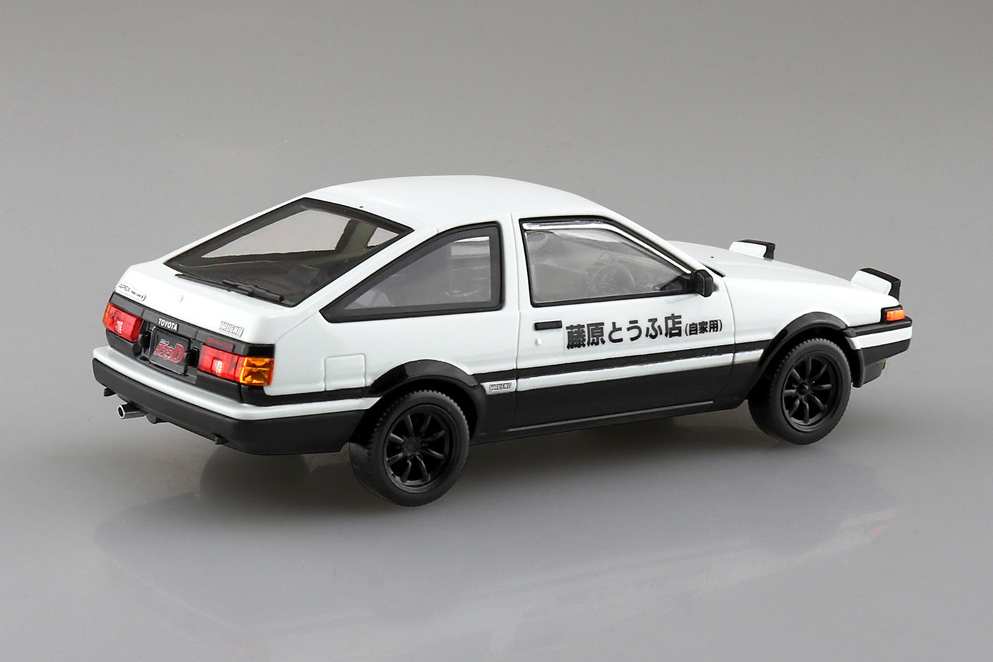 Aoshima Snap Kit Initial-D Takumi's Hachiroku Toyota AE86 Trueno (1:32)