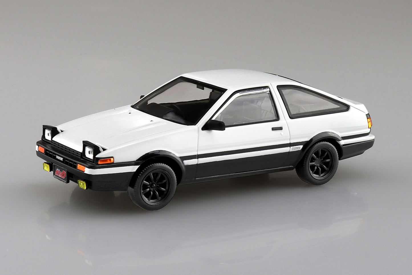 Aoshima Snap Kit Initial-D Takumi's Hachiroku Toyota AE86 Trueno (1:32)