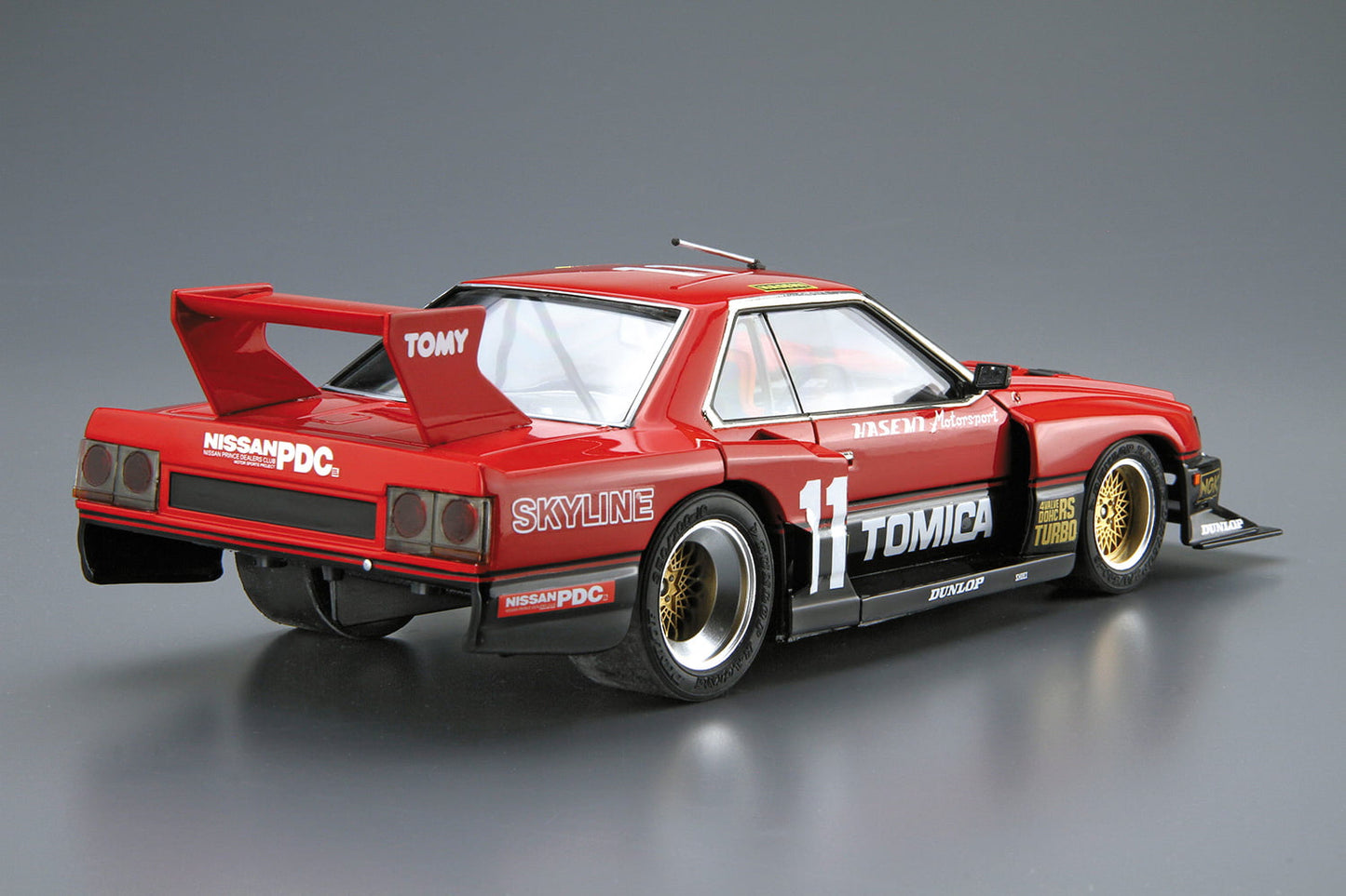Aoshima Nissan KDR30 Skyline Super Silhouette 1982 (1:24)
