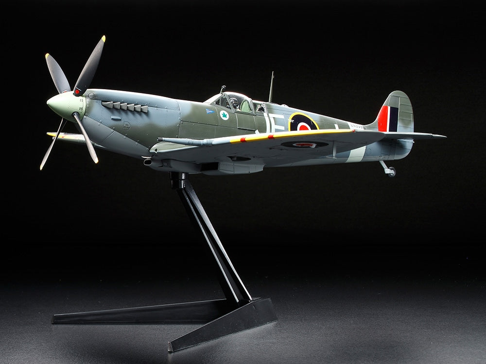 Tamiya Supermarine Spitfire Mk.IXc (1:32)