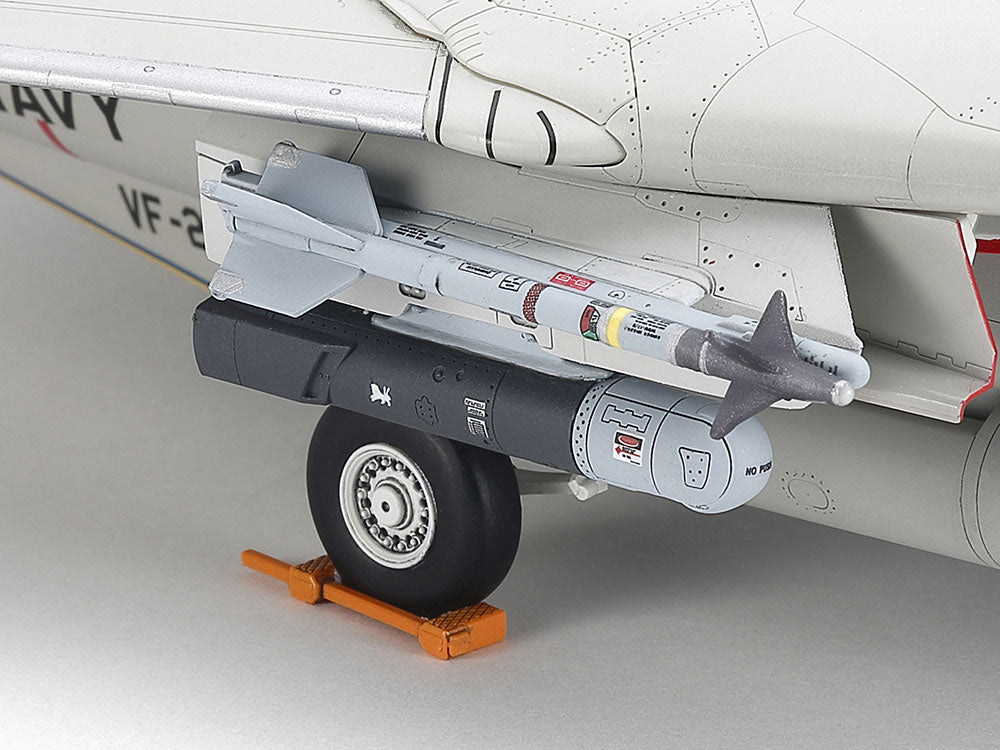 Tamiya Grumman F-14D Tomcat (1:72)