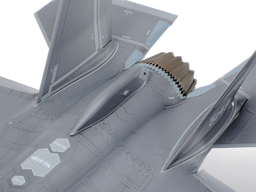 Tamiya Lockheed Martin F-35A Lightning II (1:48)