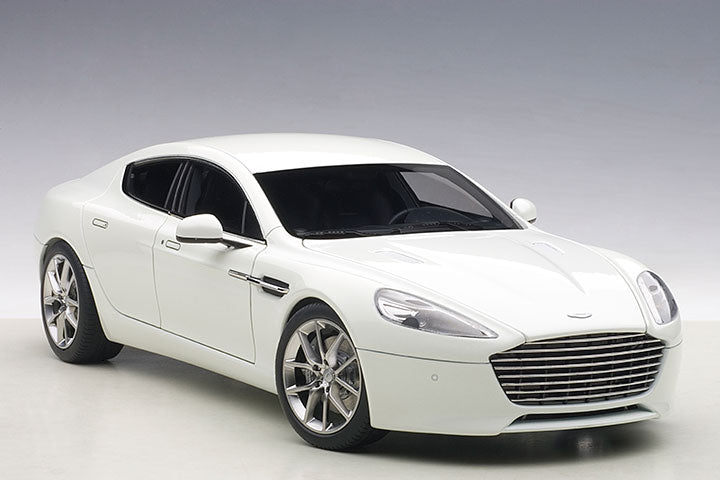 AUTOart 2015 Aston Martin Rapide S - Stratus White (1:18)
