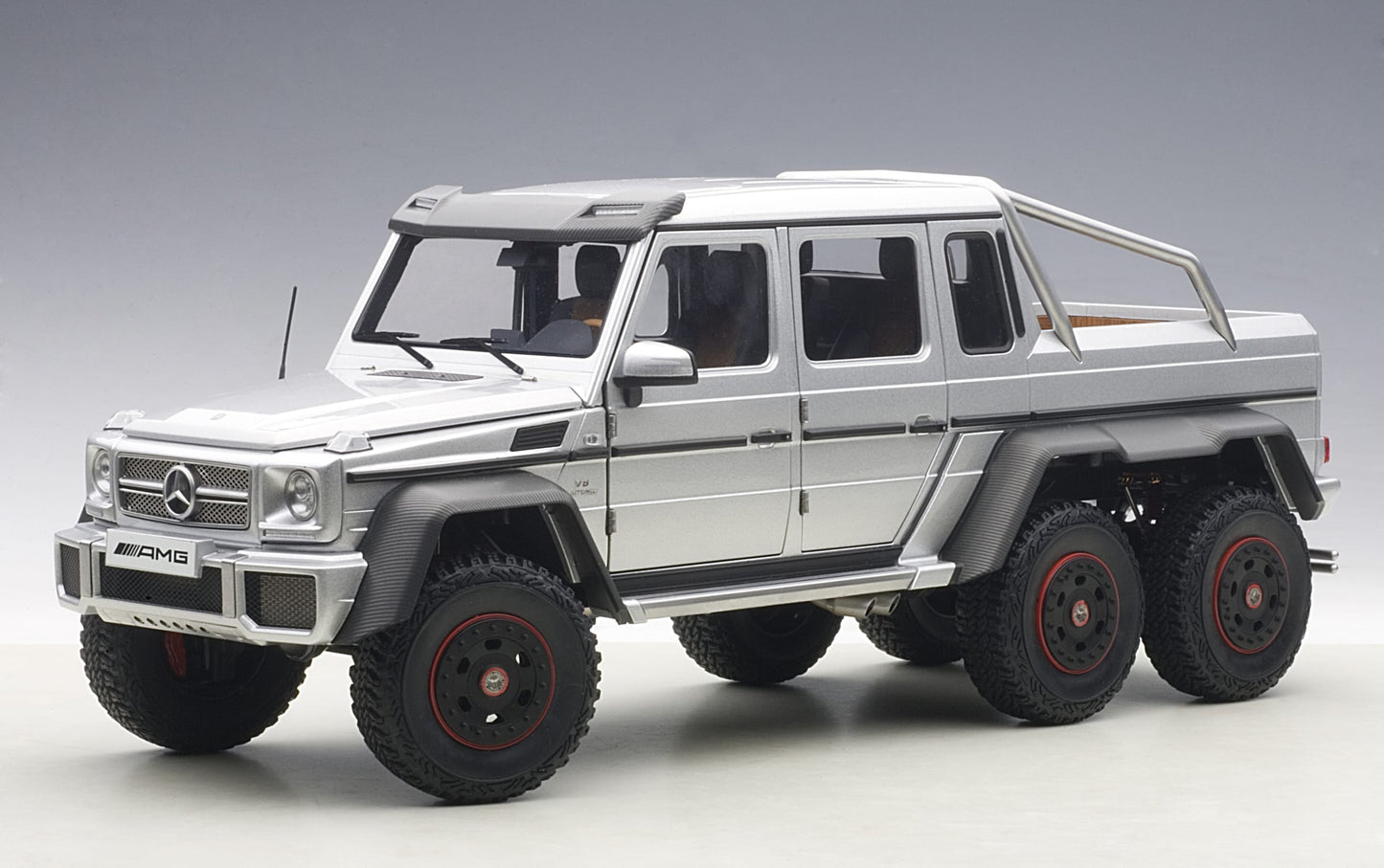 AUTOart Mercedes-Benz G63 AMG 6x6 - Silver (1:18)