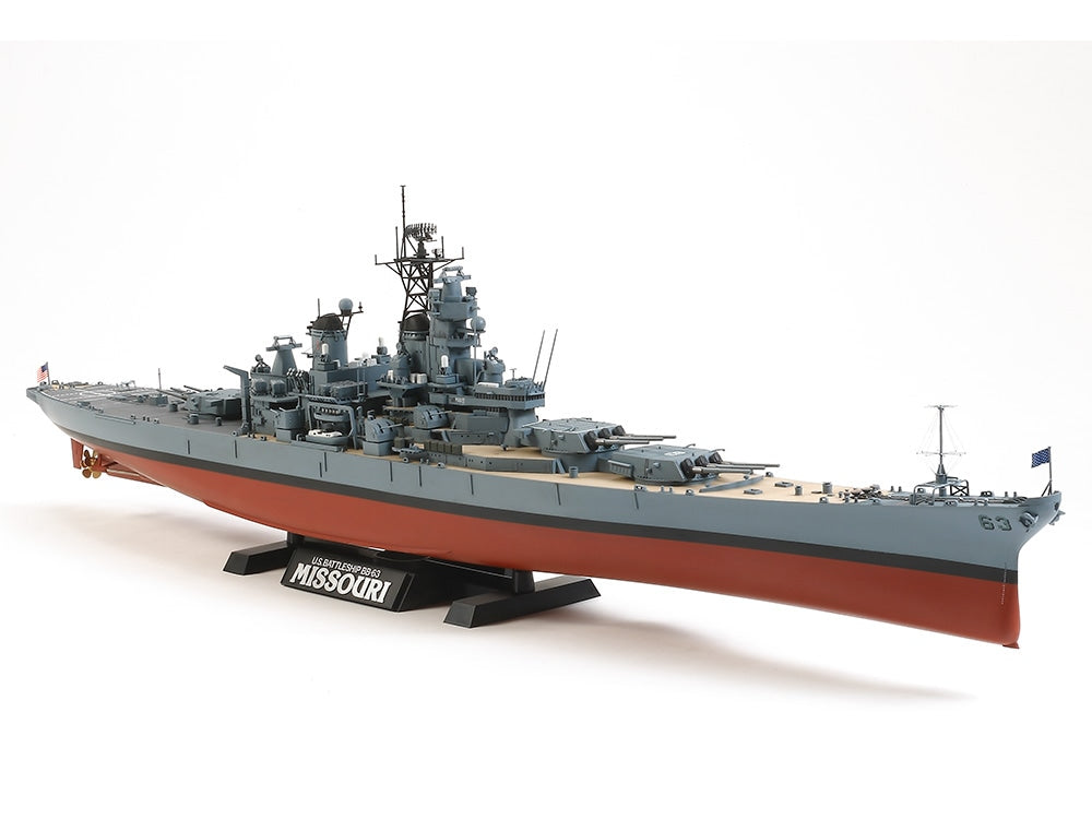 Tamiya U.S. Battleship BB-63 Missouri Circa 1991 (1:350)