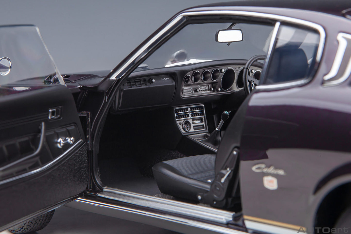AUTOart 1973 Toyota Celica Liftback 2000GT (RA25) - Dark Purple Metallic (1:18)