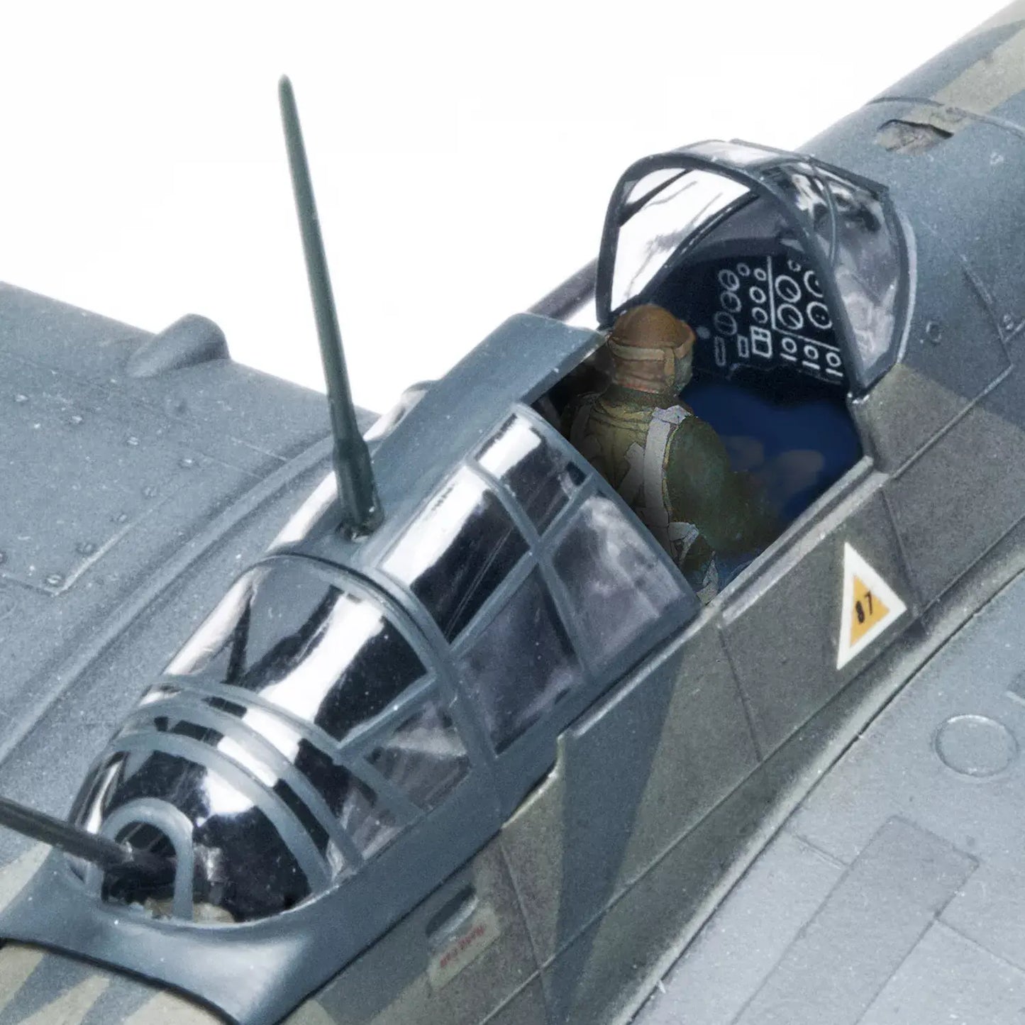 Revell Stuka Ju 87G-1 Tank Buster (1:48)