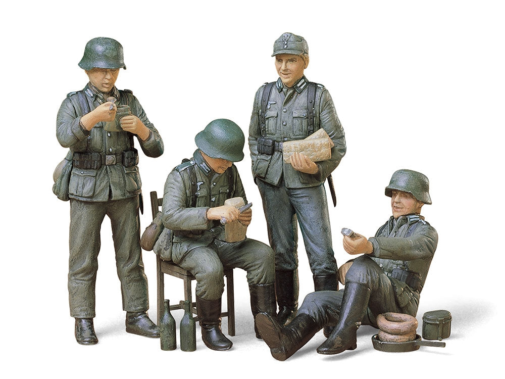 Tamiya German Soldiers at Rest (1:35)