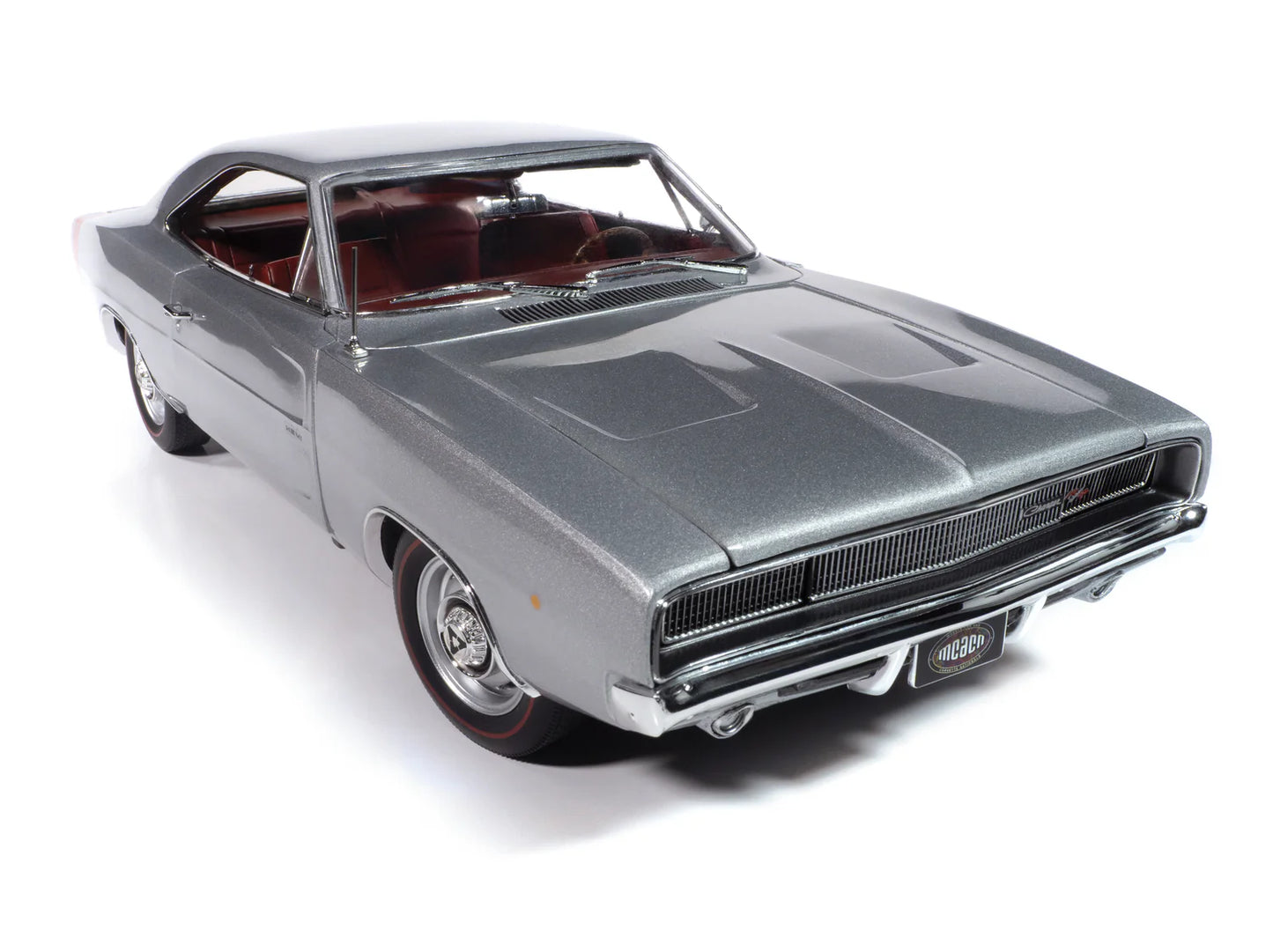 Auto World MCACN 1968 Dodge Charger R/T - Silver (1:18)