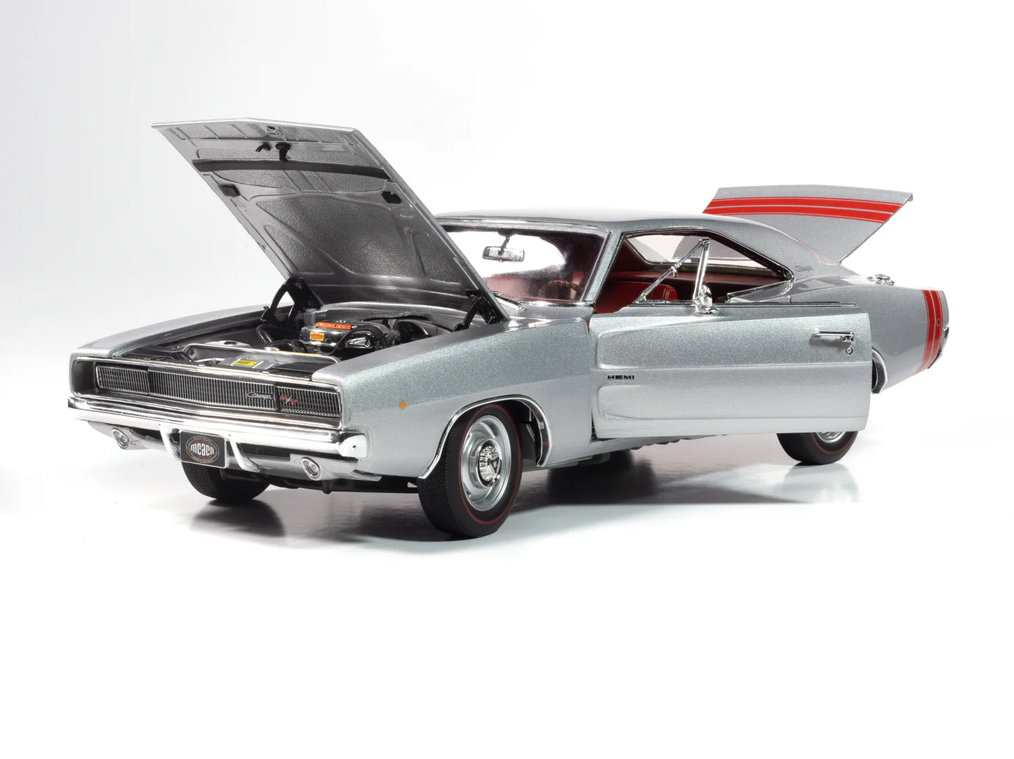 Auto World MCACN 1968 Dodge Charger R/T - Silver (1:18)