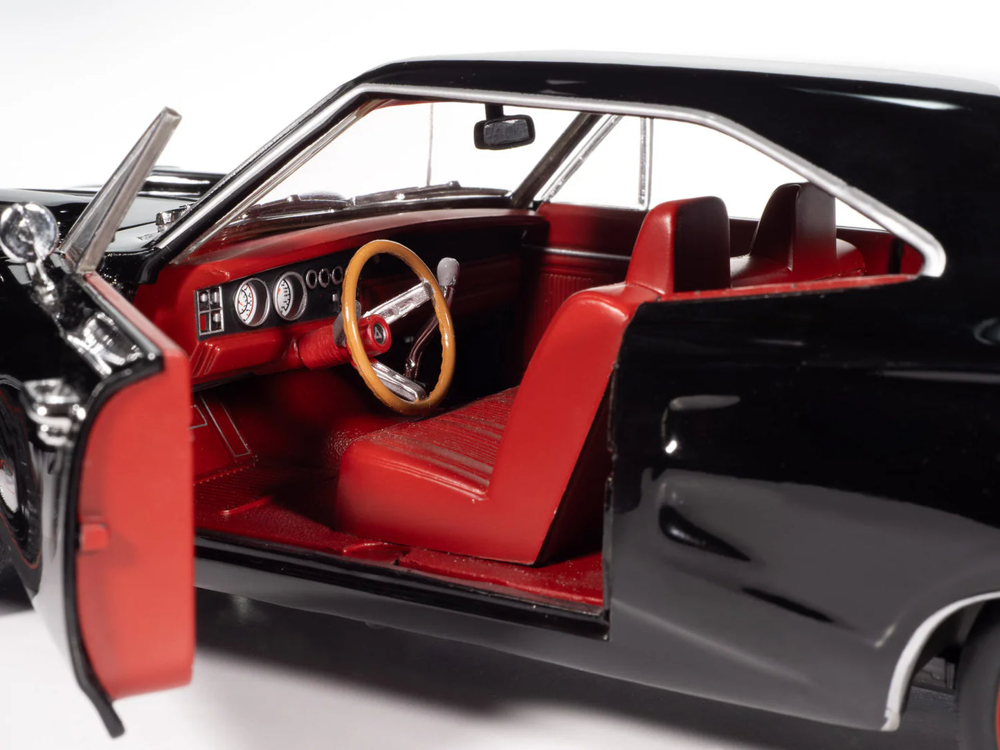 Auto World MCACN 1969 Dodge Coronet Super Bee - Gloss Black (1:18)