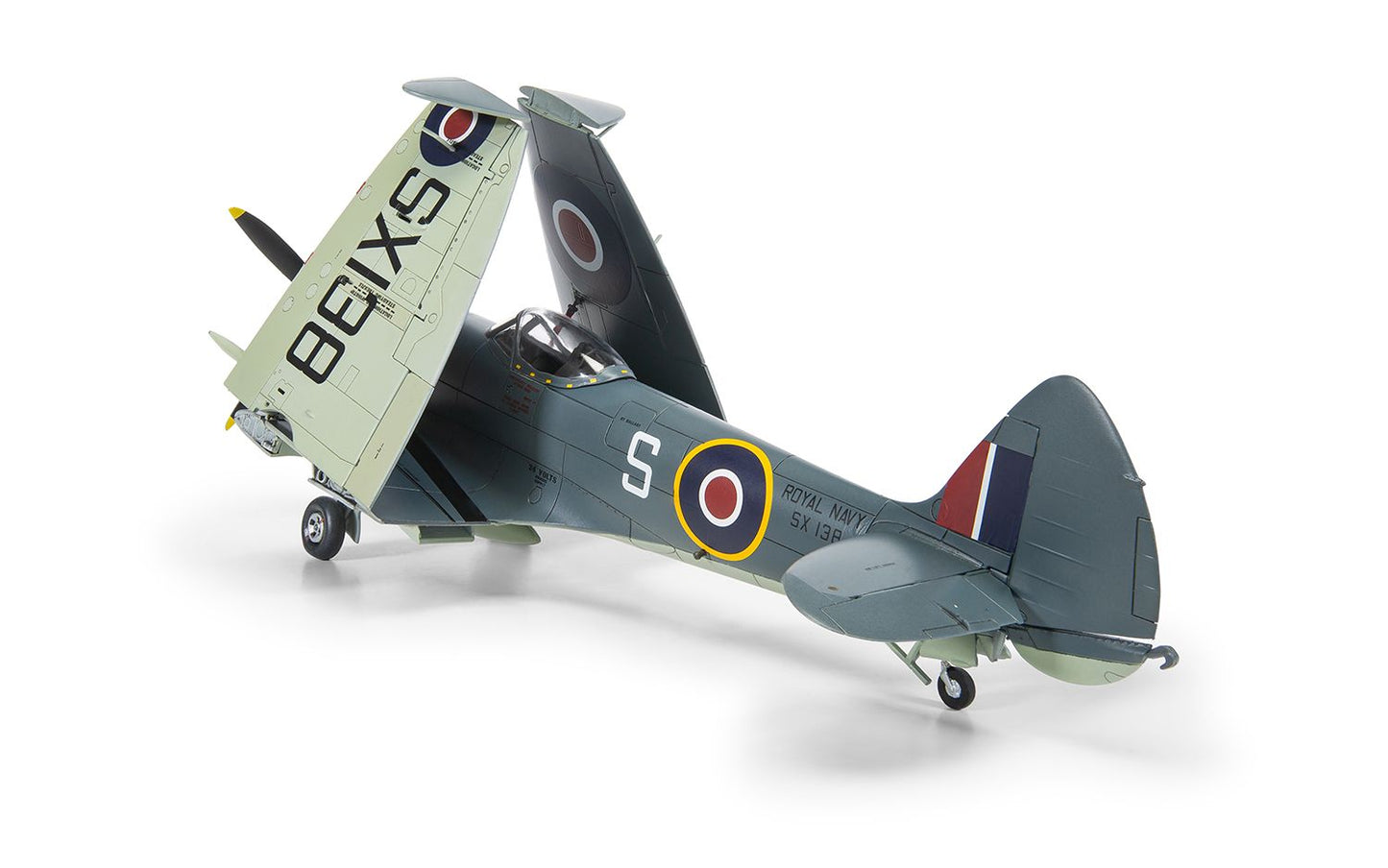 Airfix Supermarine Seafire F.XVII (1:48)
