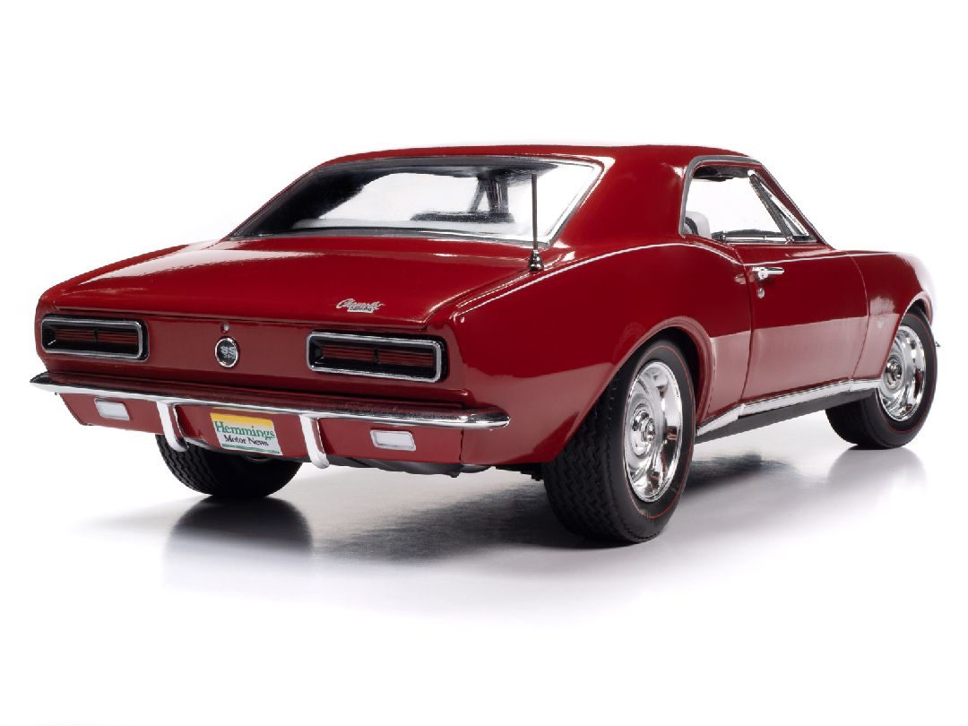 Auto World 1967 Chevy Camaro RS/SS - Bolero Red (1:18)