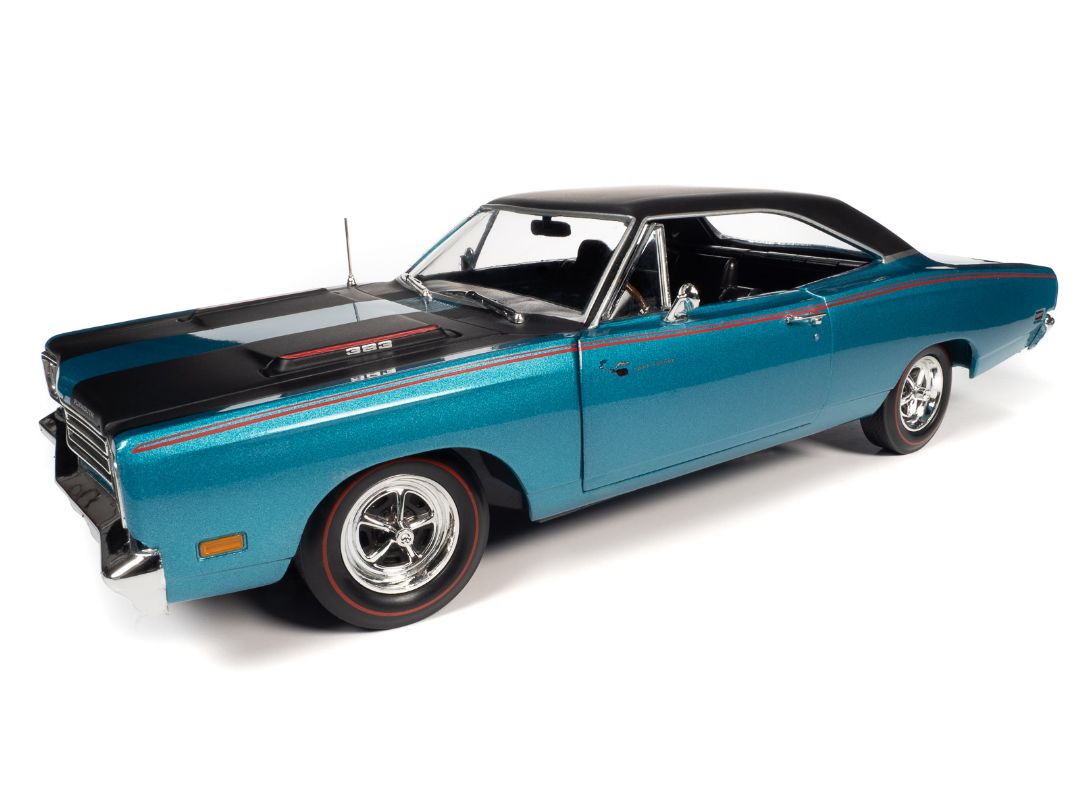 Auto World MCACN 1969 Plymouth Road Runner - Seafoam Turquoise (1:18)