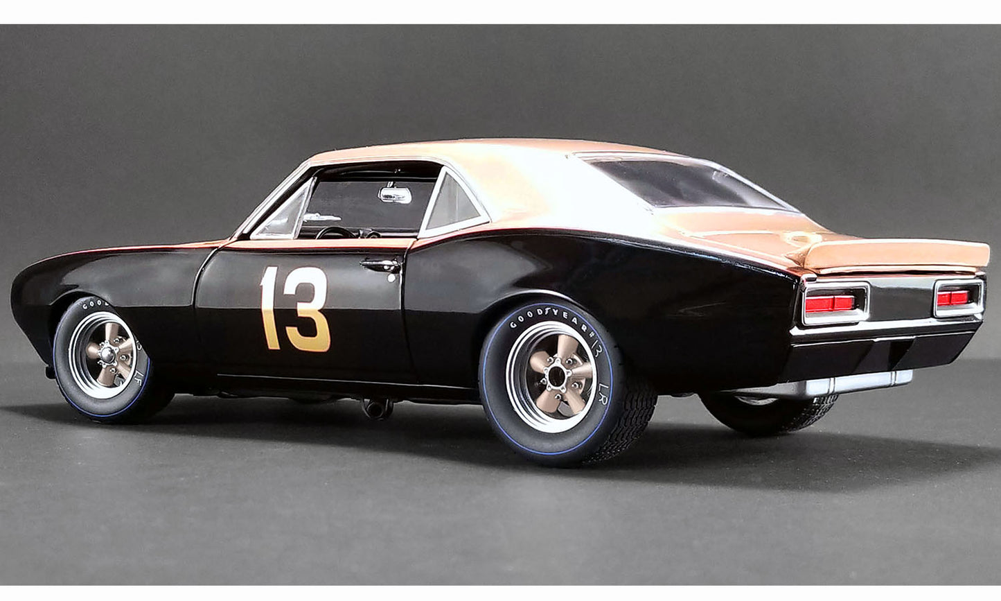 GMP 1967 Chevrolet Camaro - Smokey Yunick-Bonneville Record Holder #13 (1:18)