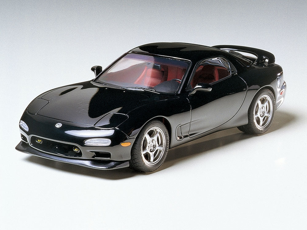 Tamiya Mazda RX-7 R1 (1:24)