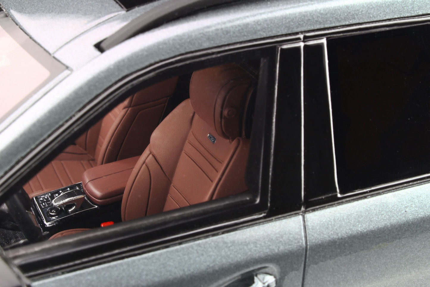 GT Spirit 2016 Mercedes-AMG GLS 63 - Selenite Grey (1:18)