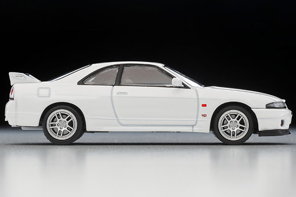Tomica Limited Vintage Neo 1995 Nissan Skyline GT-R V-spec N1 (1:64)
