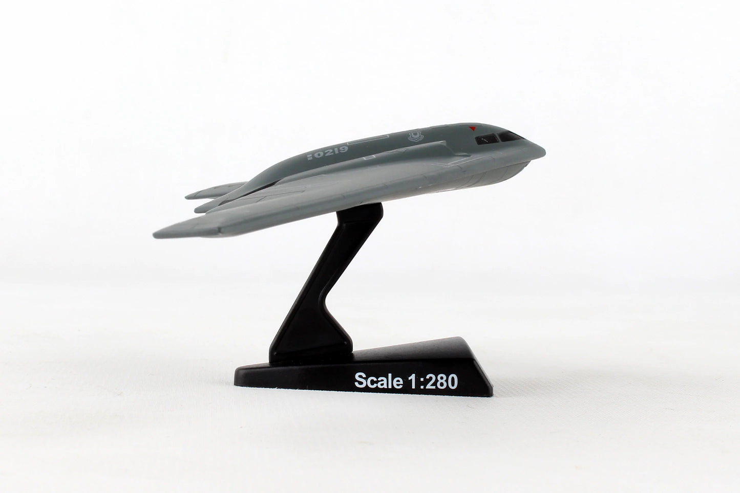 Daron Northrop Grumman B-2 Spirit (1:280)