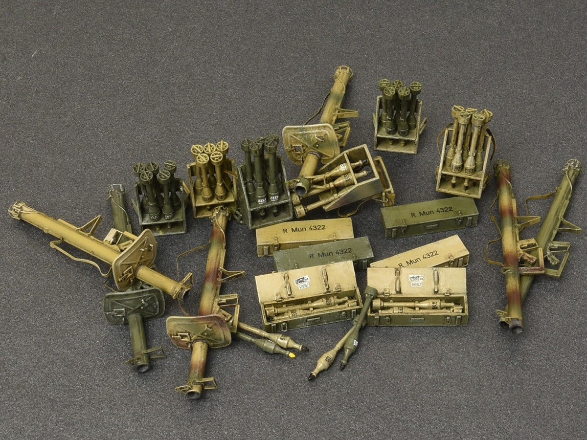 MiniArt Panzerschreck RPzB.54 & Ofenrorh RPzB.43 Set (1:35)