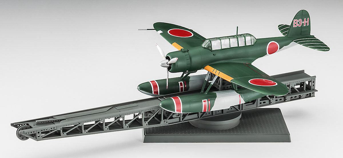 Hasegawa Aichi E13A1 Type Zero (Jake) Model 11 "Battleship Kongo" with Catapult (1:72)