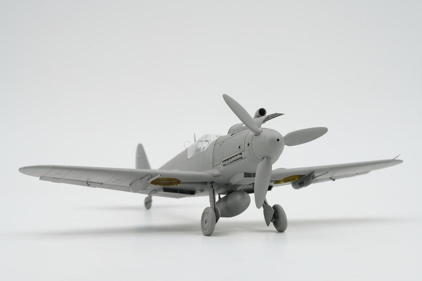 Border Model Bf109 G-10 with WGr.21 & Full Engine & Weapon Interior (1:35)