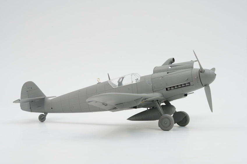 Border Model Bf109 G-10 with WGr.21 & Full Engine & Weapon Interior (1:35)