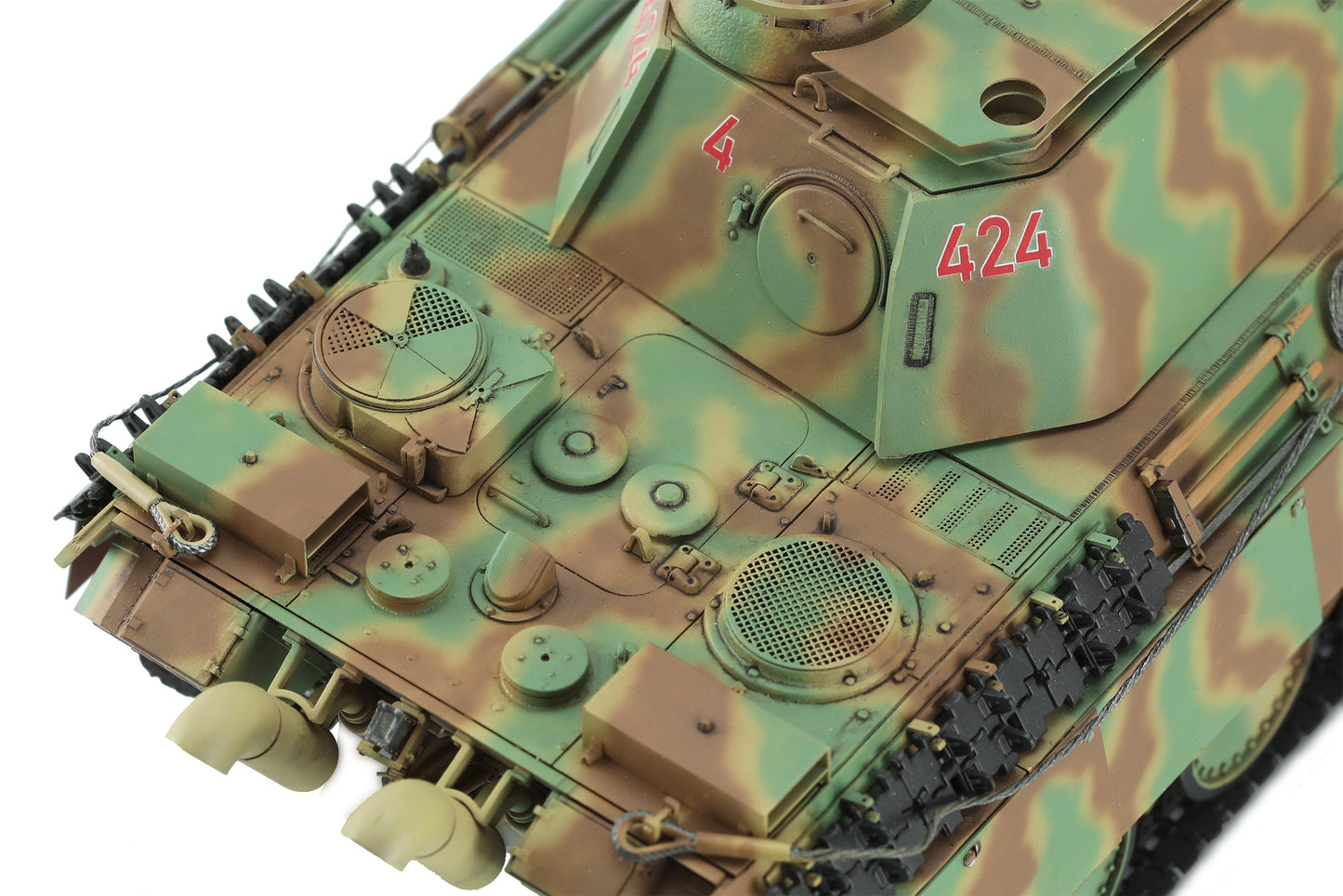Meng Model German Medium Tank Panther Sd.Kfz.171 Ausf.G Early/Ausf.G with Air Defense Armor (1:35)
