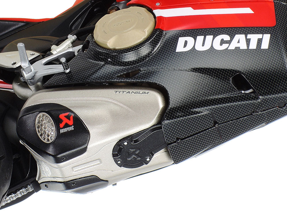 Tamiya Ducati Superleggera V4 (1:12)