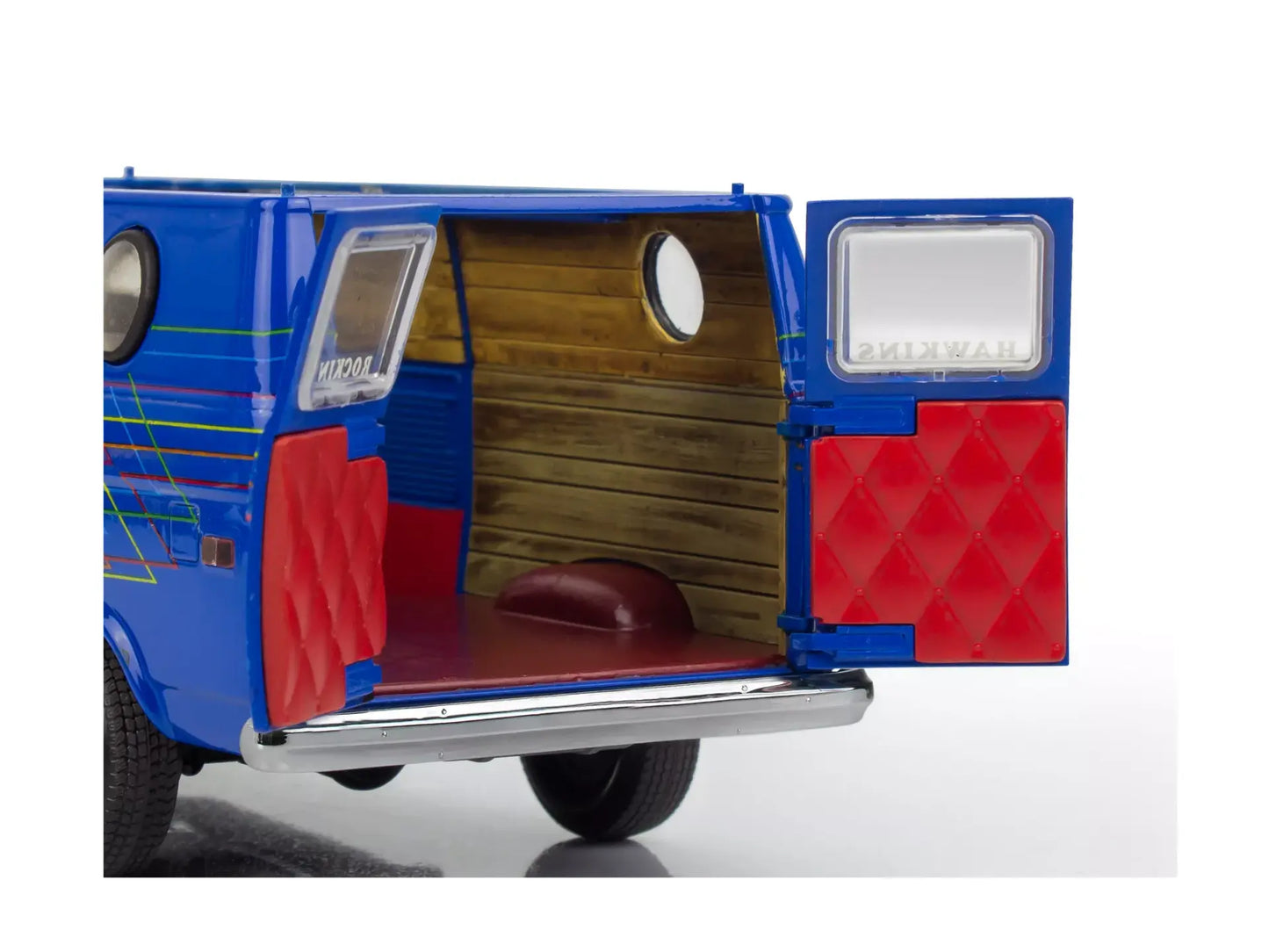 Revell Stranger Things 1977 GMC The Squawk Van (1:25)